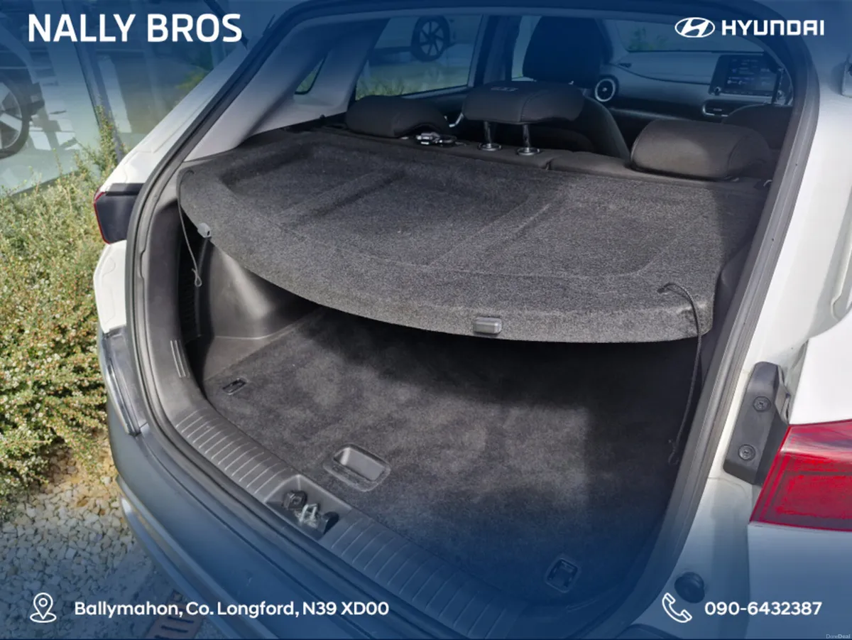 Hyundai KONA KAUAI EXECUTIVE MILD HYBRID 5DR DIESE - Image 2