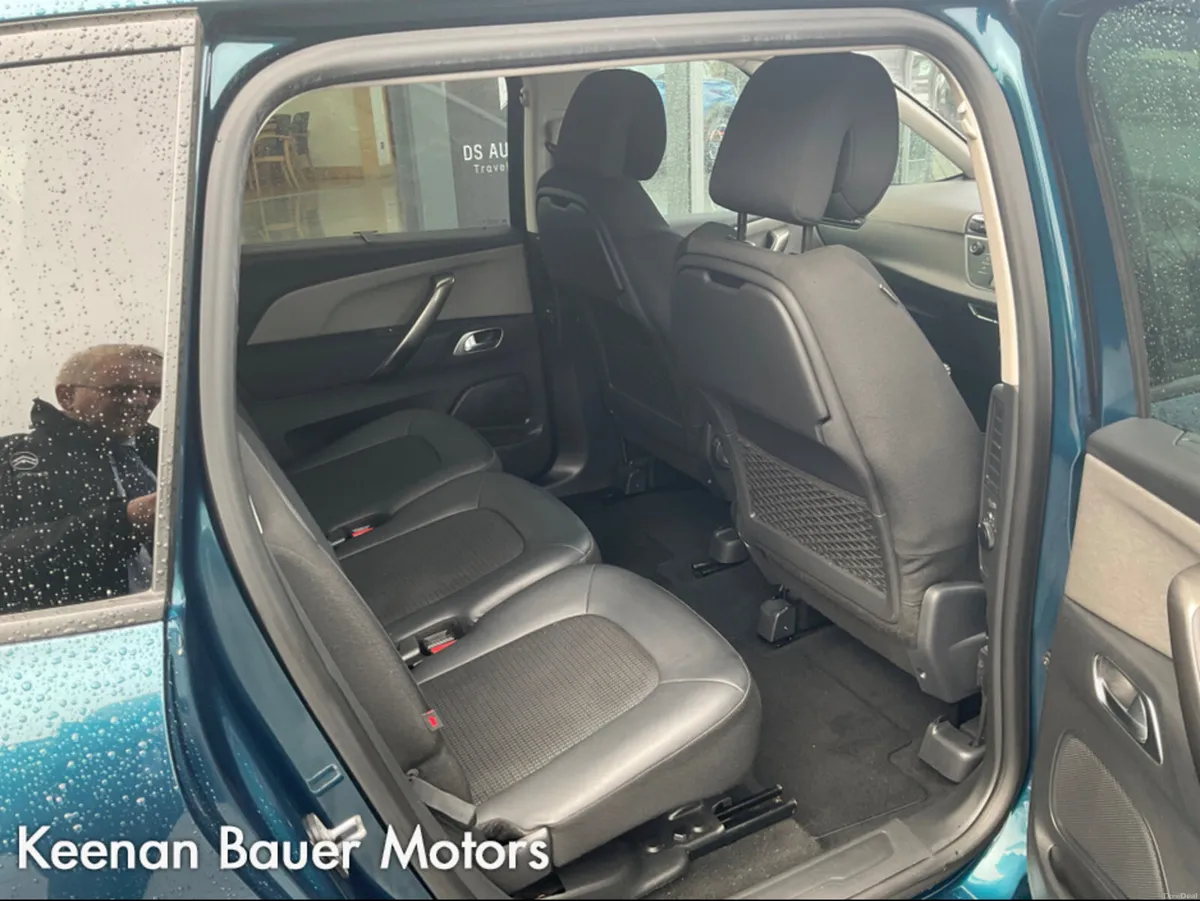 Citroen C4 Spacetourer FLAIR BLUEHDI 1 130 MY22.3 - Image 3