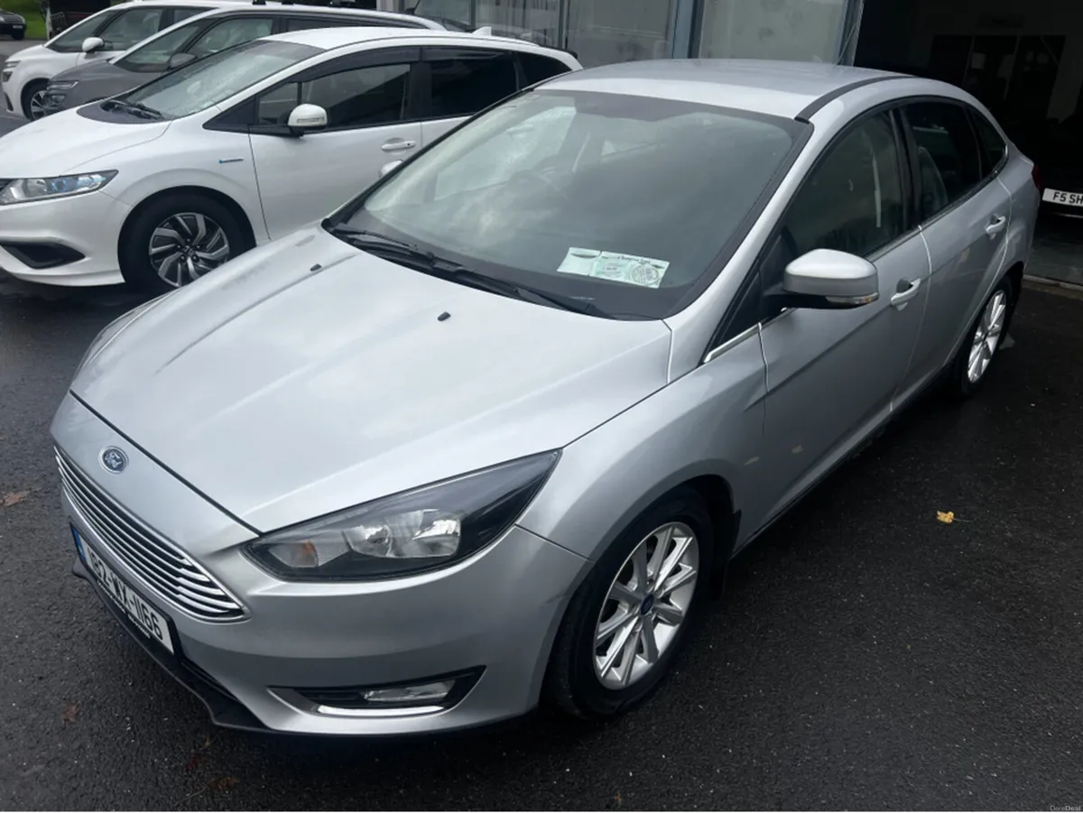 Ford Focus TITANIUM 1.5 TD 95PS 6SPEED 4DR SALOON - Image 4