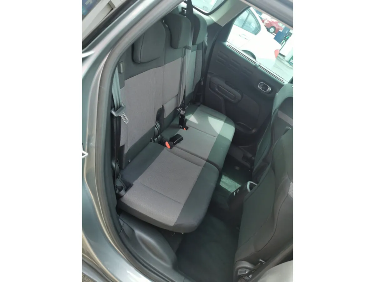 Citroen C3 FEEL PURETECH 110 S&S 4DR - Image 4