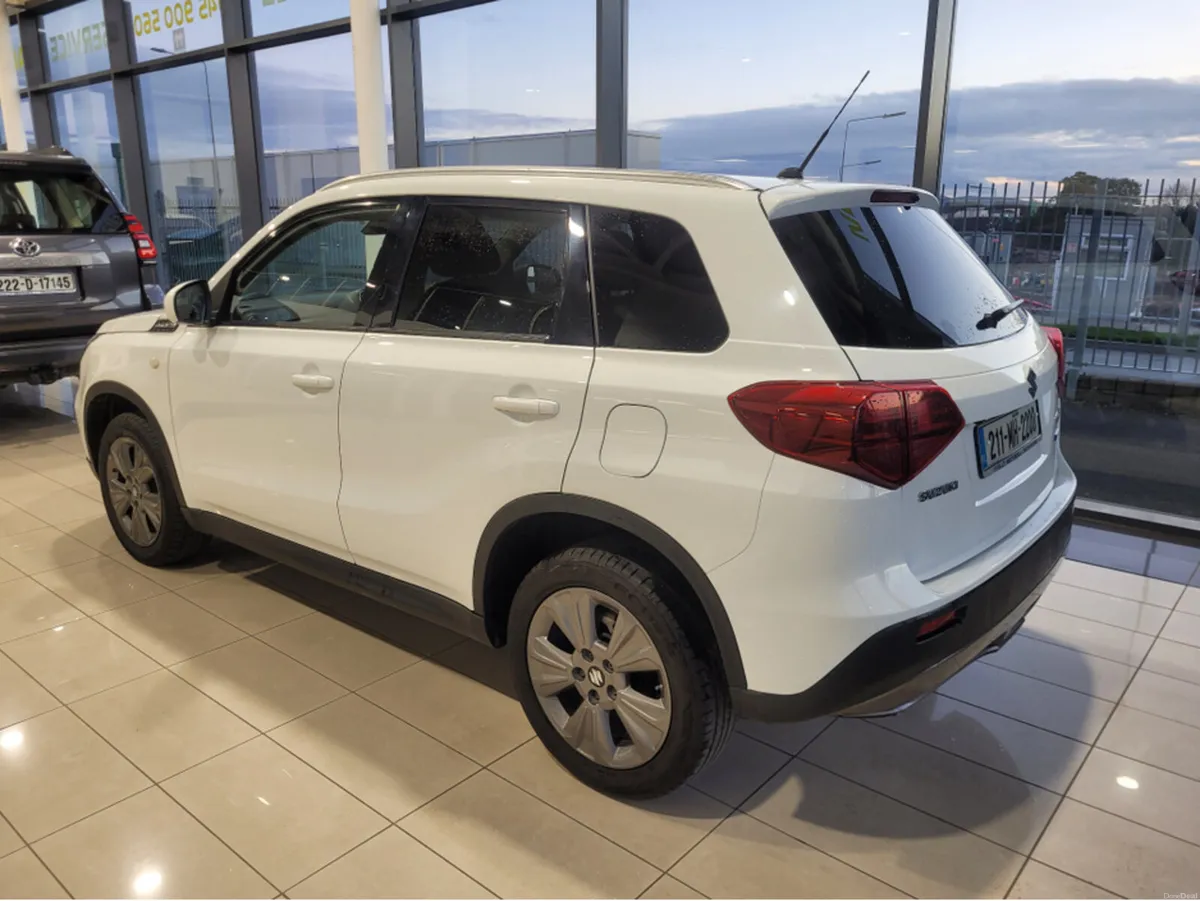 Suzuki Vitara 1.4 BOOSTERJET HYBRID S SZ-T 5DR - Image 4