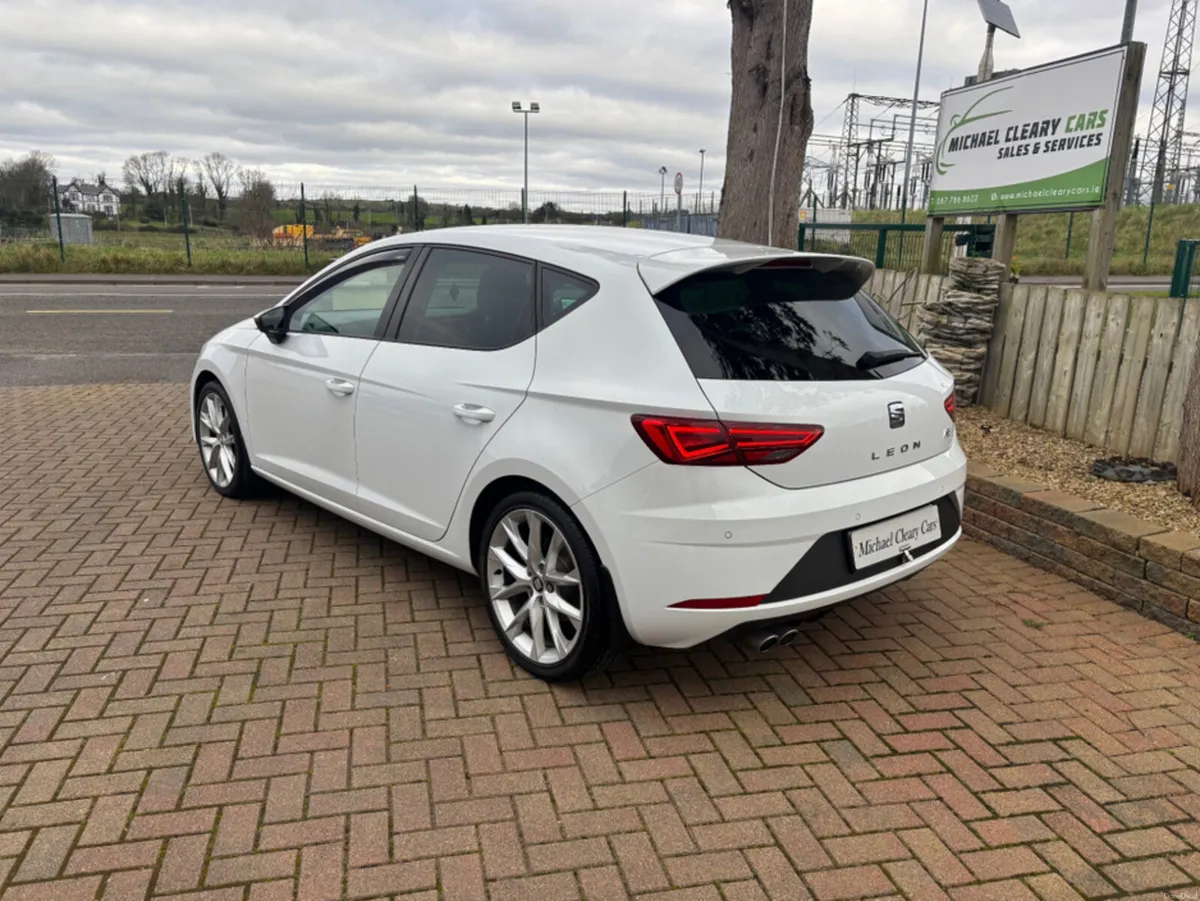SEAT Leon 2.0 TDI 150HP DSG FR 5DR A AUTO - Image 3