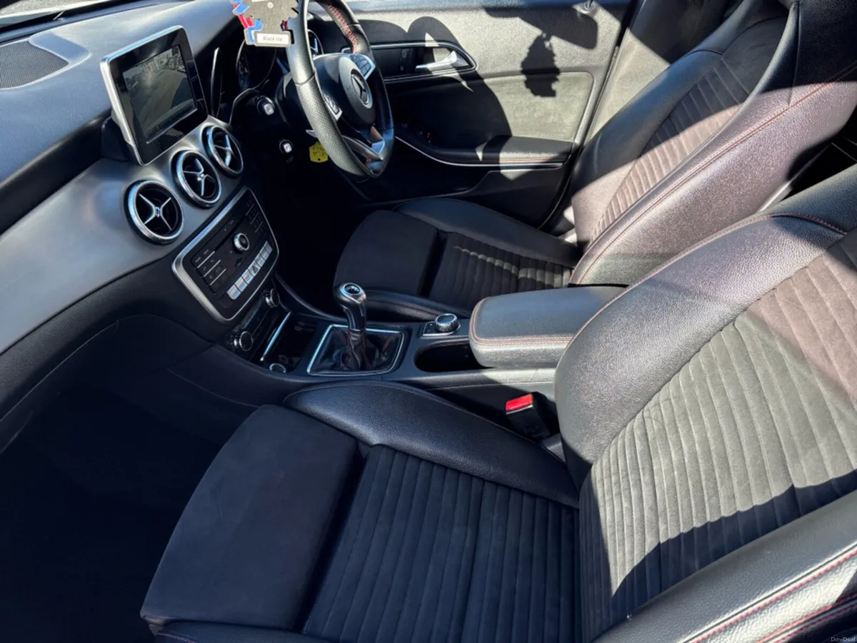 Mercedes-Benz CLA 180 D AMG SPORT 4DR - Image 3