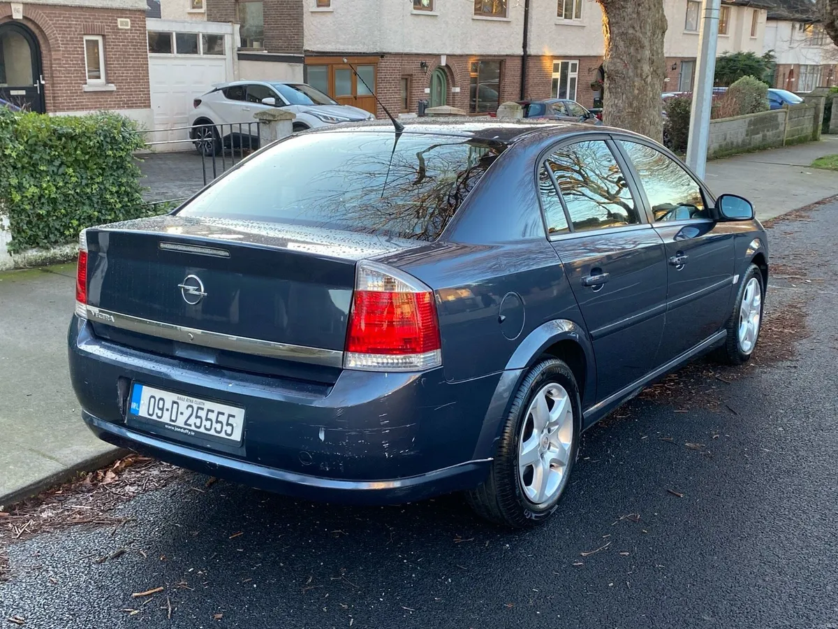 2009 Opel Vectra - Image 4