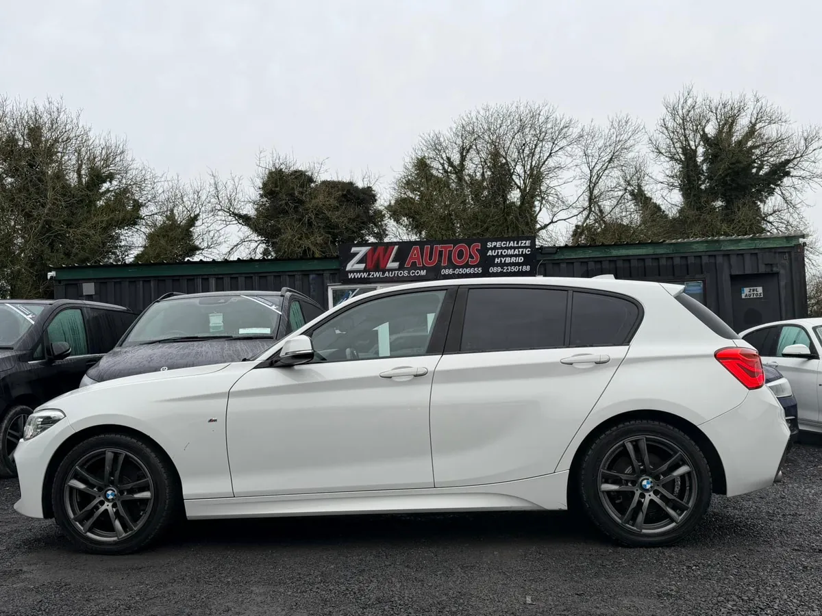 17 BMW  118D M Sport - Image 4