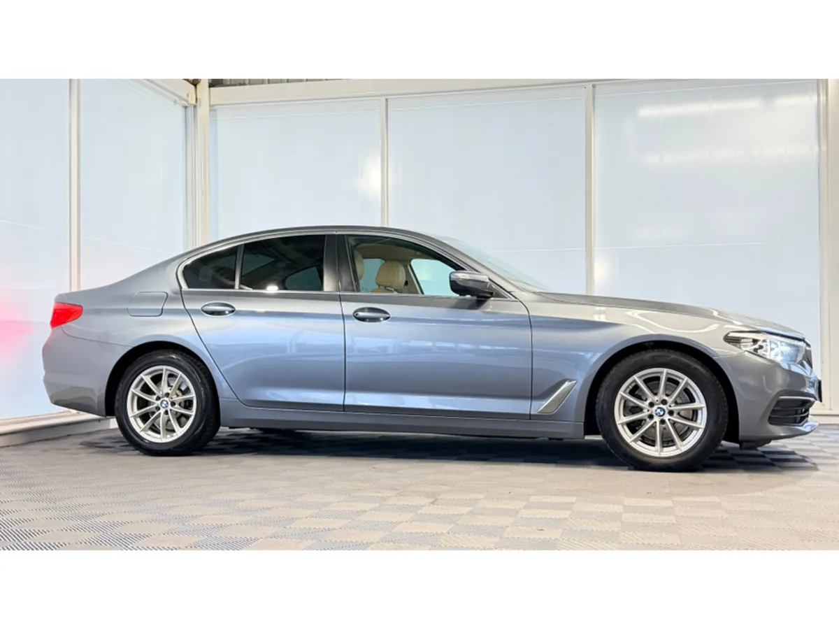BMW 5-Series D G30 SE 4DR AUTO - Image 4
