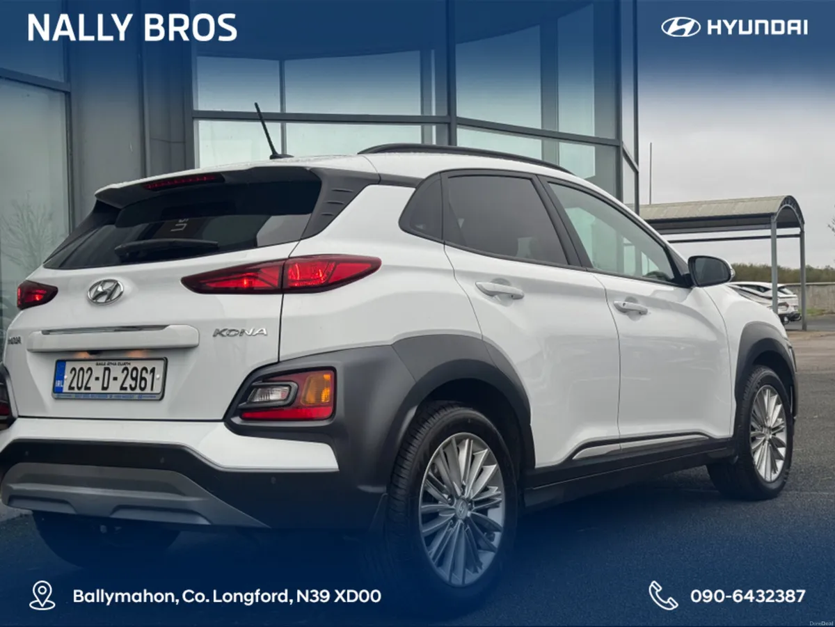Hyundai KONA KAUAI EXECUTIVE 5DR - Image 3