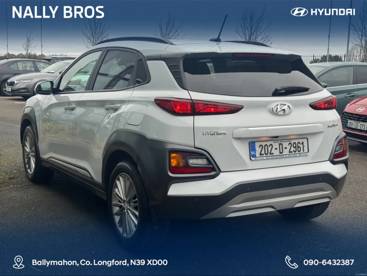 Hyundai KONA KAUAI EXECUTIVE 5DR - Image 4