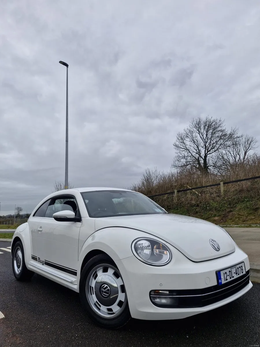 Vw beetle 2012 LOW MILES - Image 1