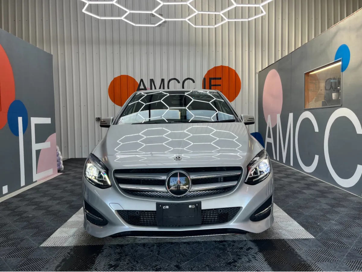 Mercedes-Benz B-Class B180 AUTOMATIC   / 61k KMs / - Image 2