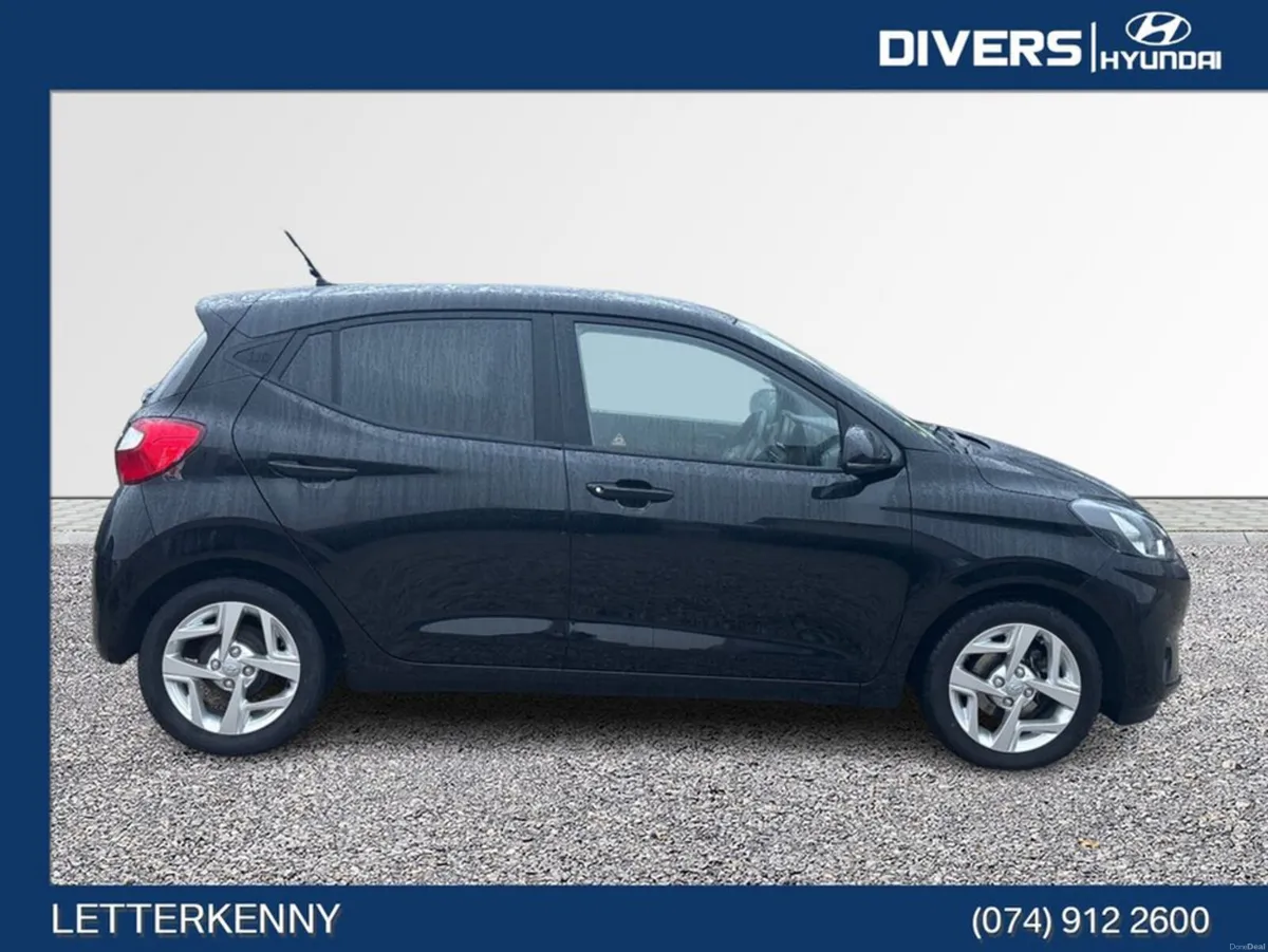 Hyundai i10 Deluxe Plus - Image 3