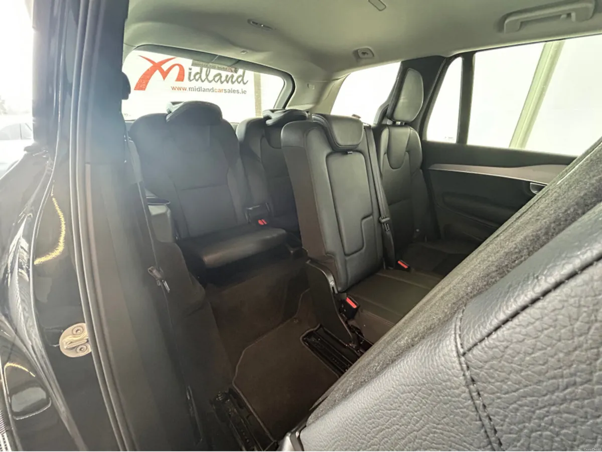 Volvo XC90 CORE T8 RECHARGE AWD - Image 4