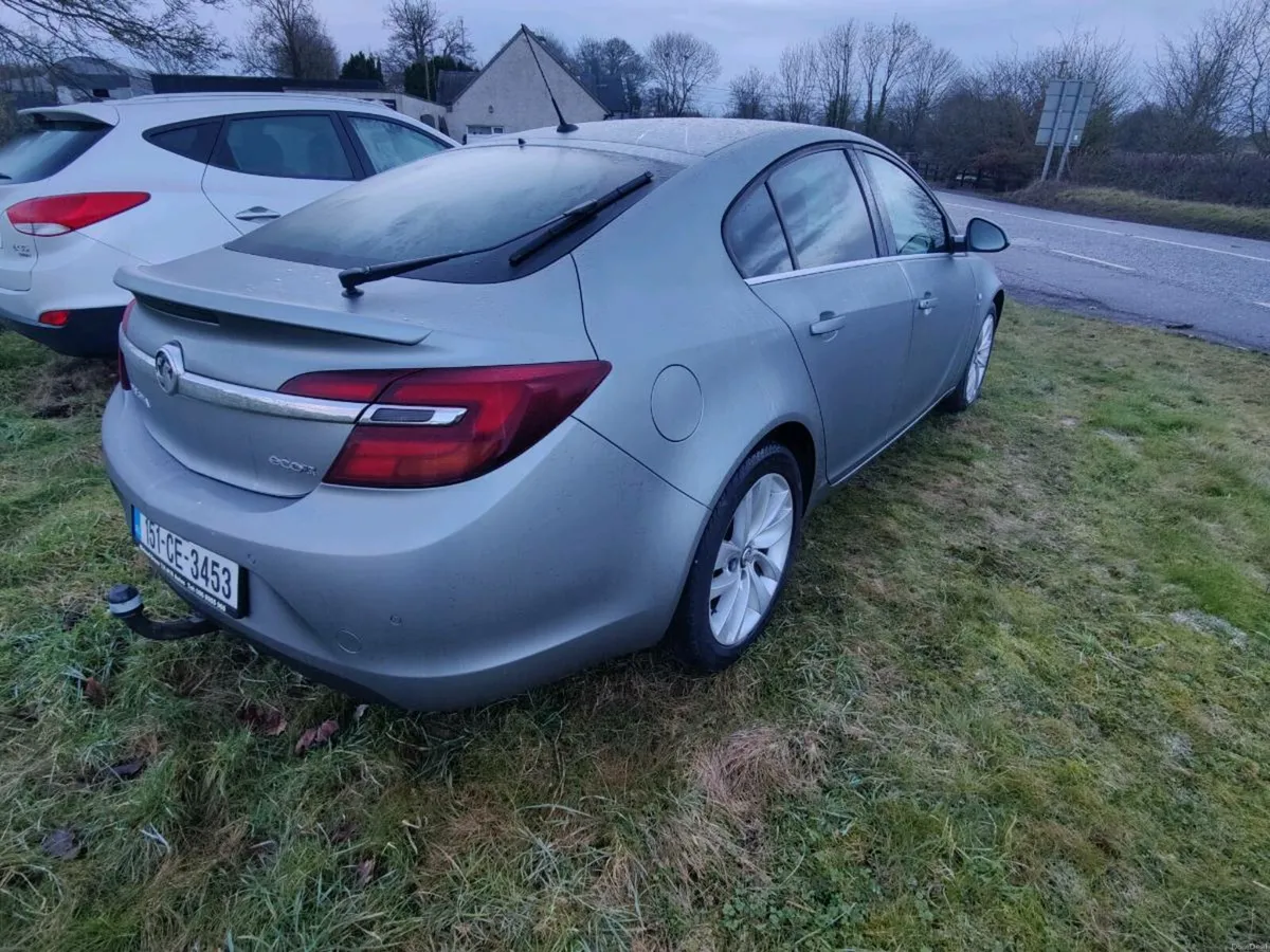 Insignia sri - Image 3