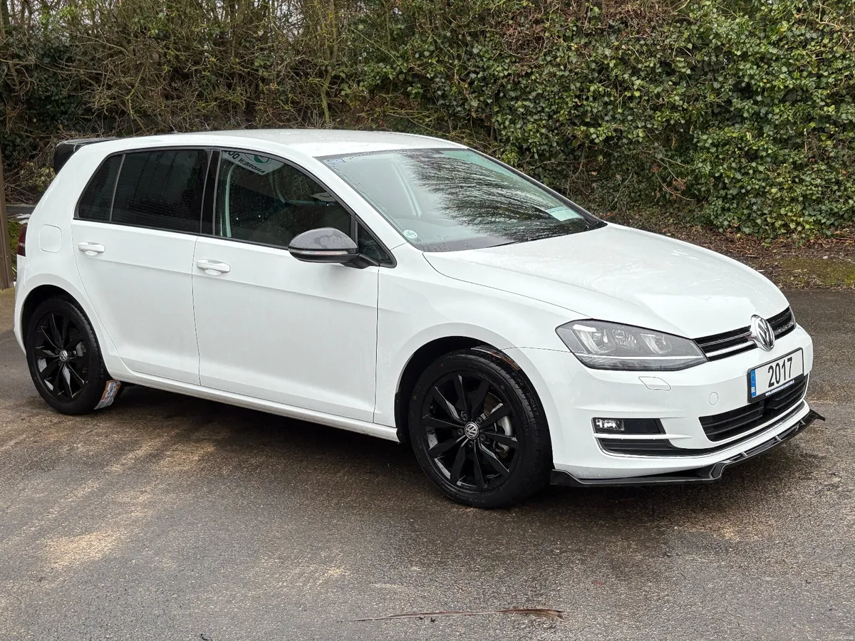 VW GOLF HI/LINE ONLY 48000KM 2017 171 - Image 1