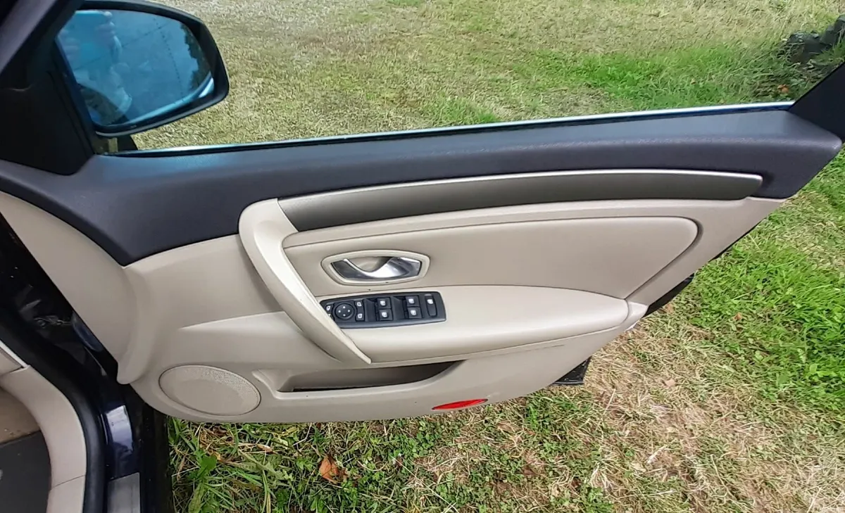 Renault Laguna 2008 - Image 3