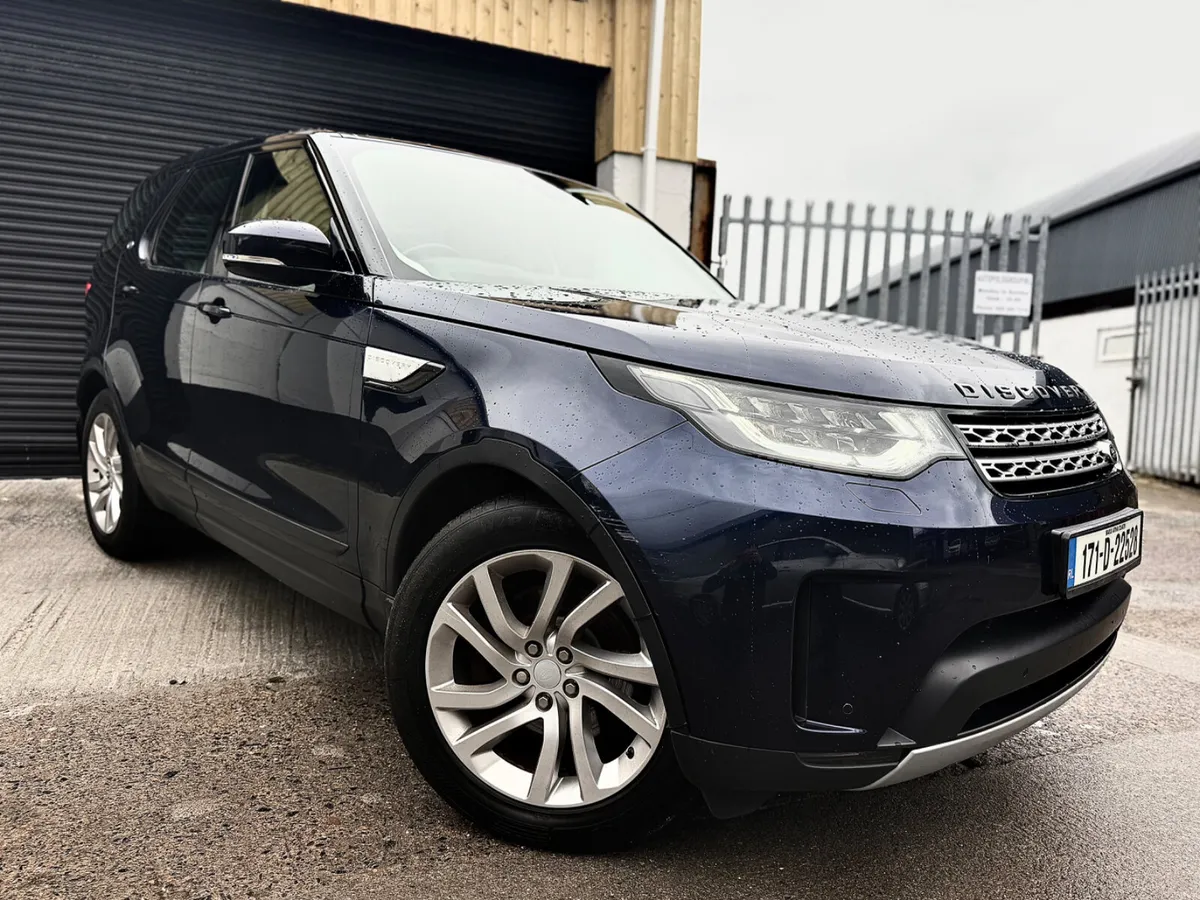 ⚫️Land Rover Discovery (171) 7X SEATER - Image 1