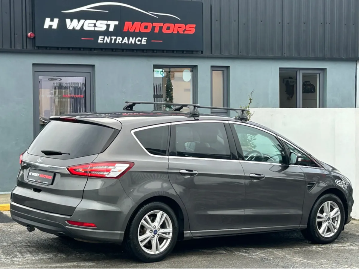 Ford S-Max 2.0 TDCI TITANIUM 150PS 5DR - Image 2