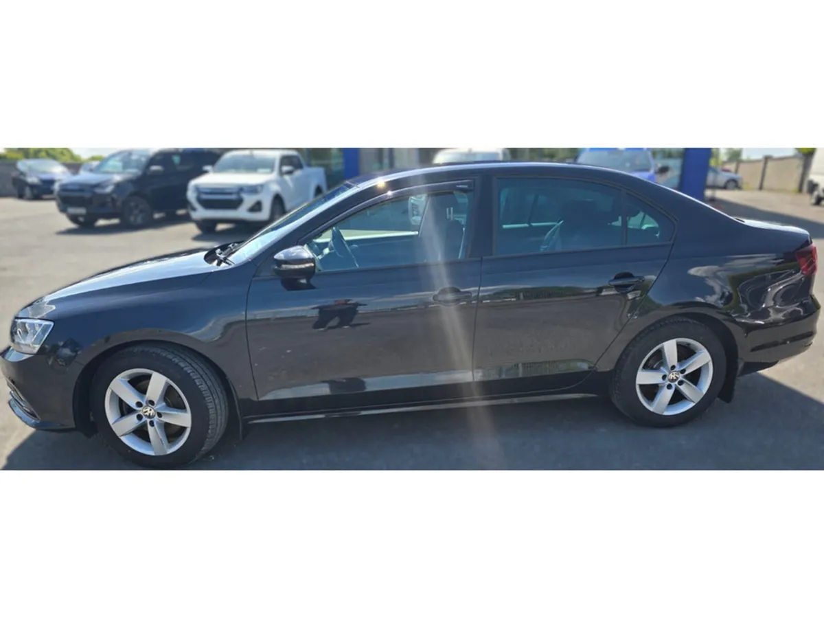 Volkswagen Jetta CL 2.0 TDI MANUAL 5SPEED 110BHP 4 - Image 3