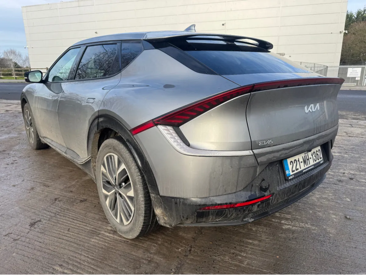 Kia EV6 EARTH - Image 4