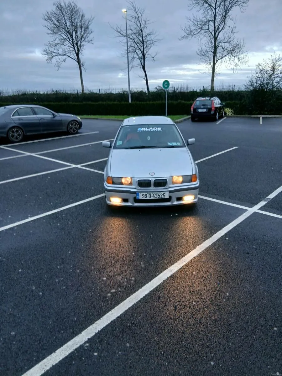 BMW e36 compact FRESH TEST - Image 3