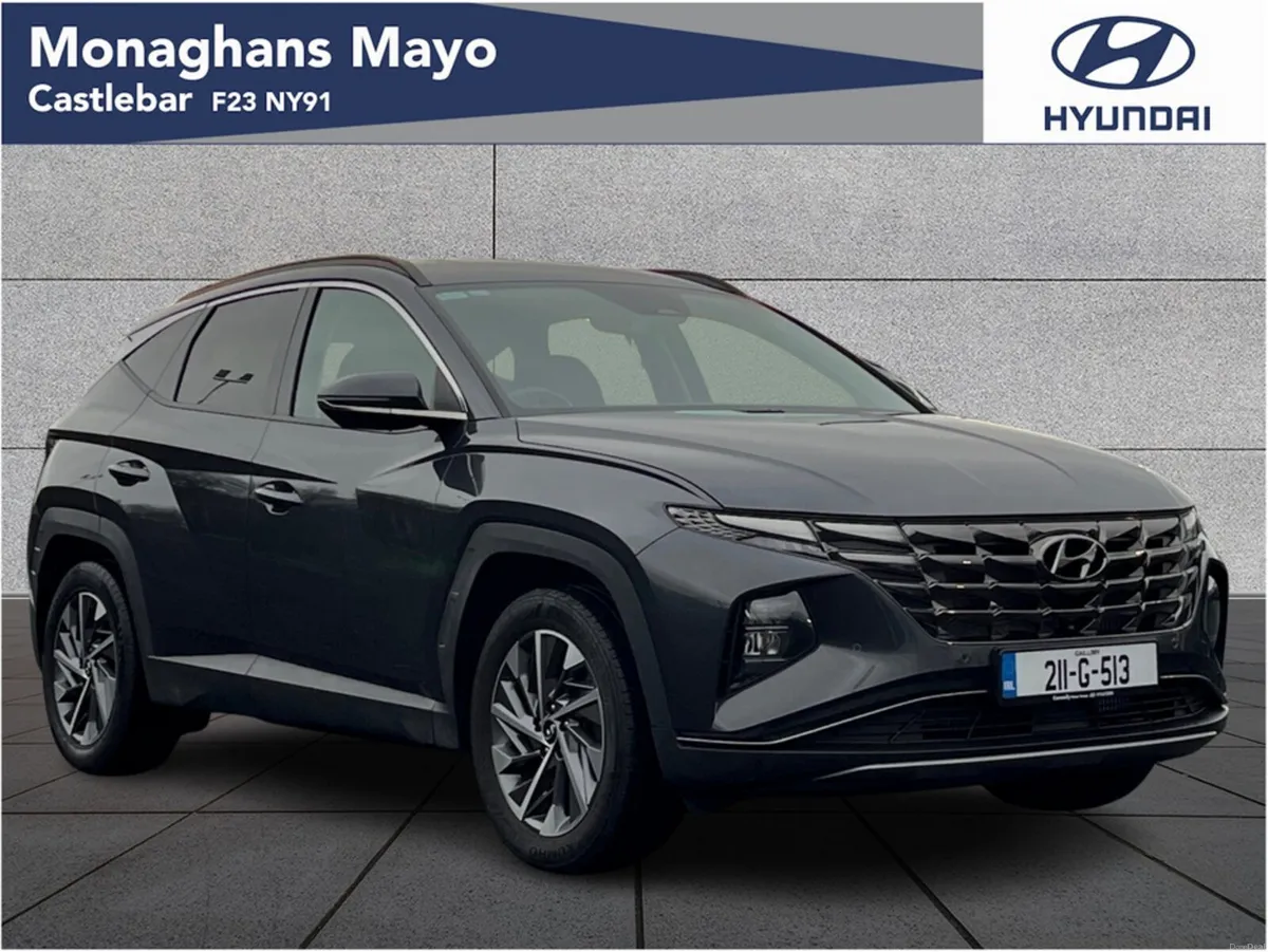 Hyundai Tucson EXECUTIVE PLUS 1.6 DIESEL 5DR - Image 1