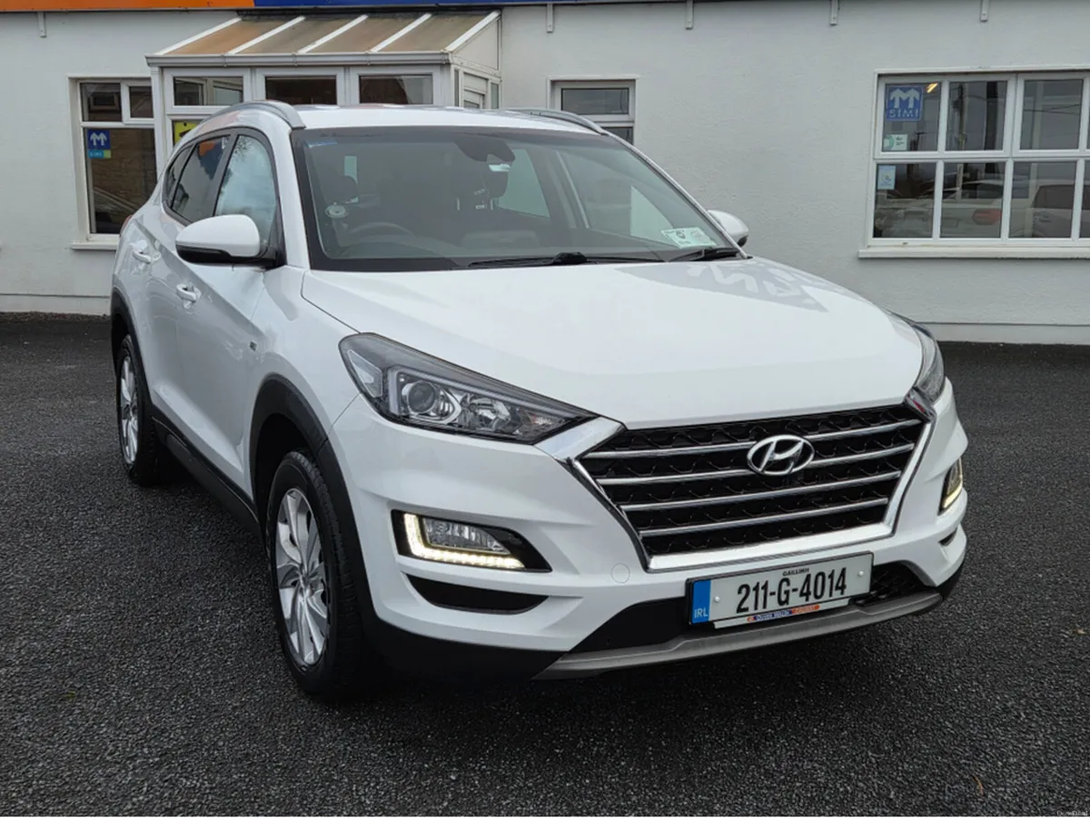 Hyundai Tucson 1.6 SE NAV 115PS MHEV 5 - Image 2