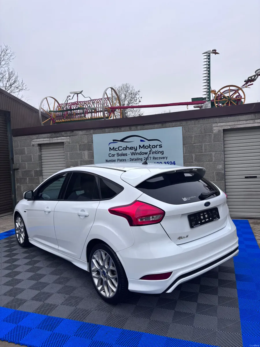Ford Focus 2017 depoist taken - Image 4