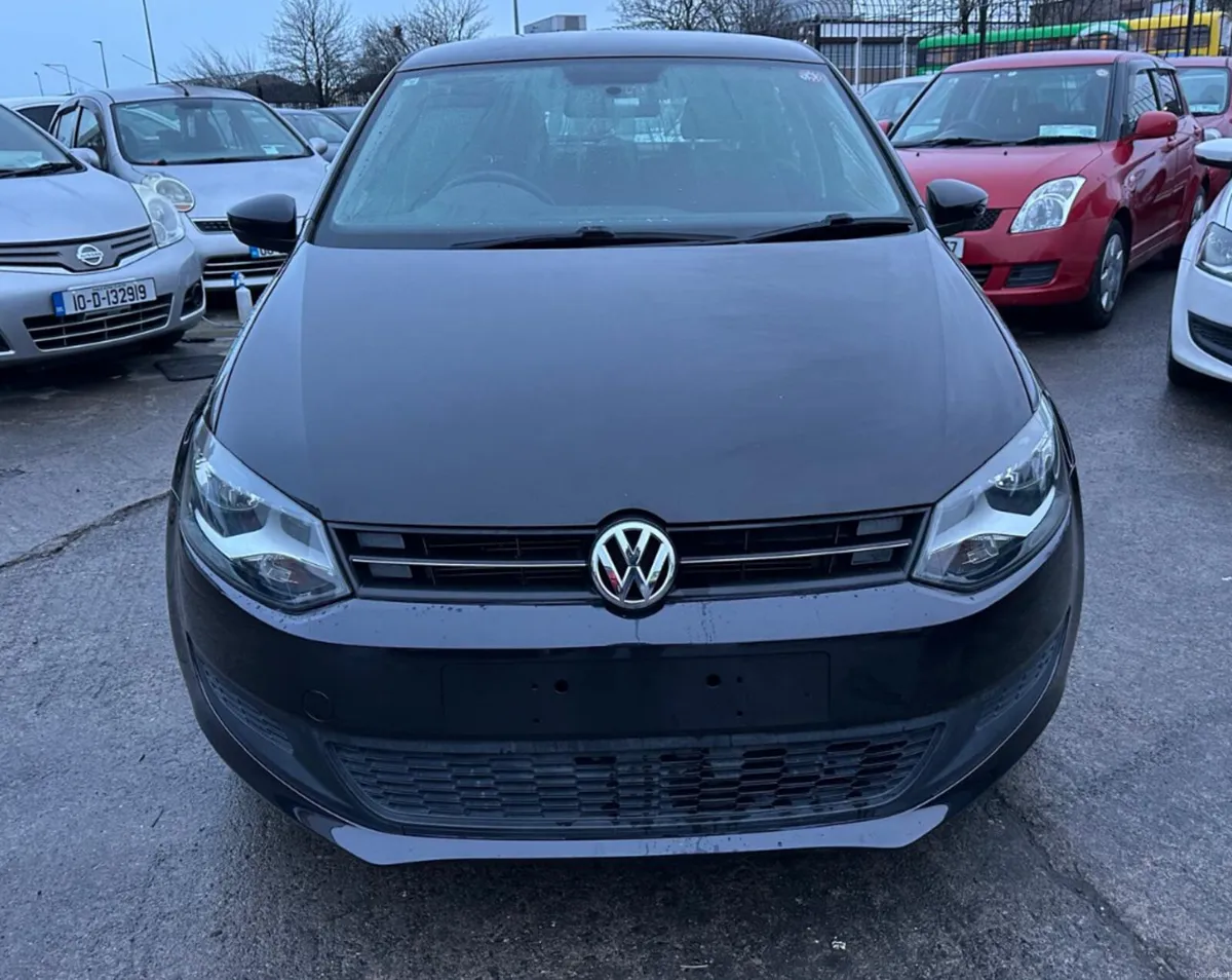 Volkswagen Polo 2012 automatic/  Deposit taken. - Image 3