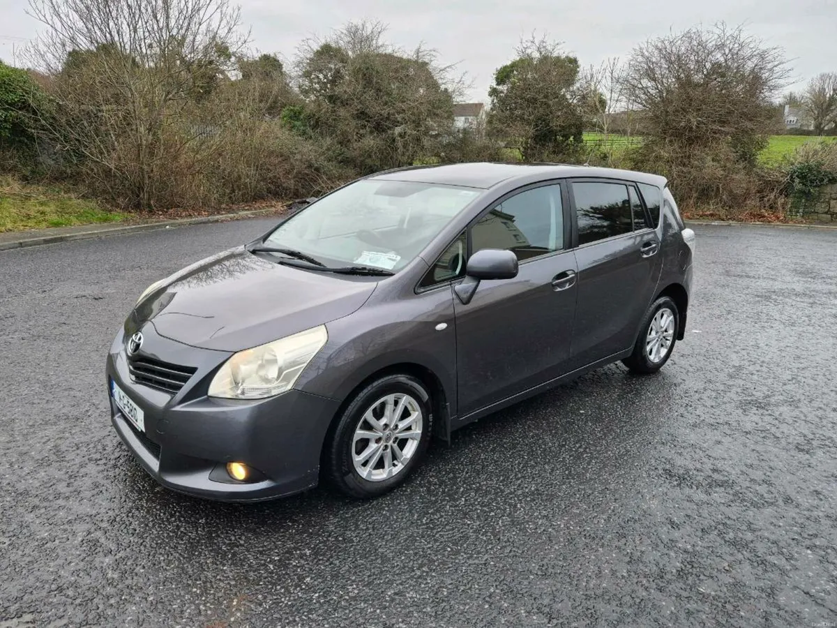 2011 TOYOTA VERSO - Image 4