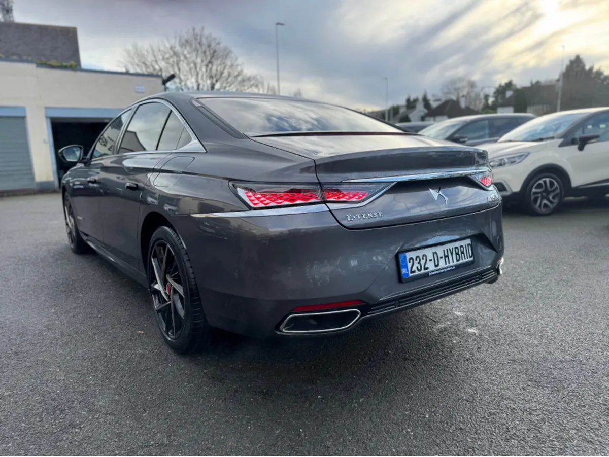 DS Automobiles DS 9 PERFORMANCE LN+ETEN P E-TENSE - Image 3