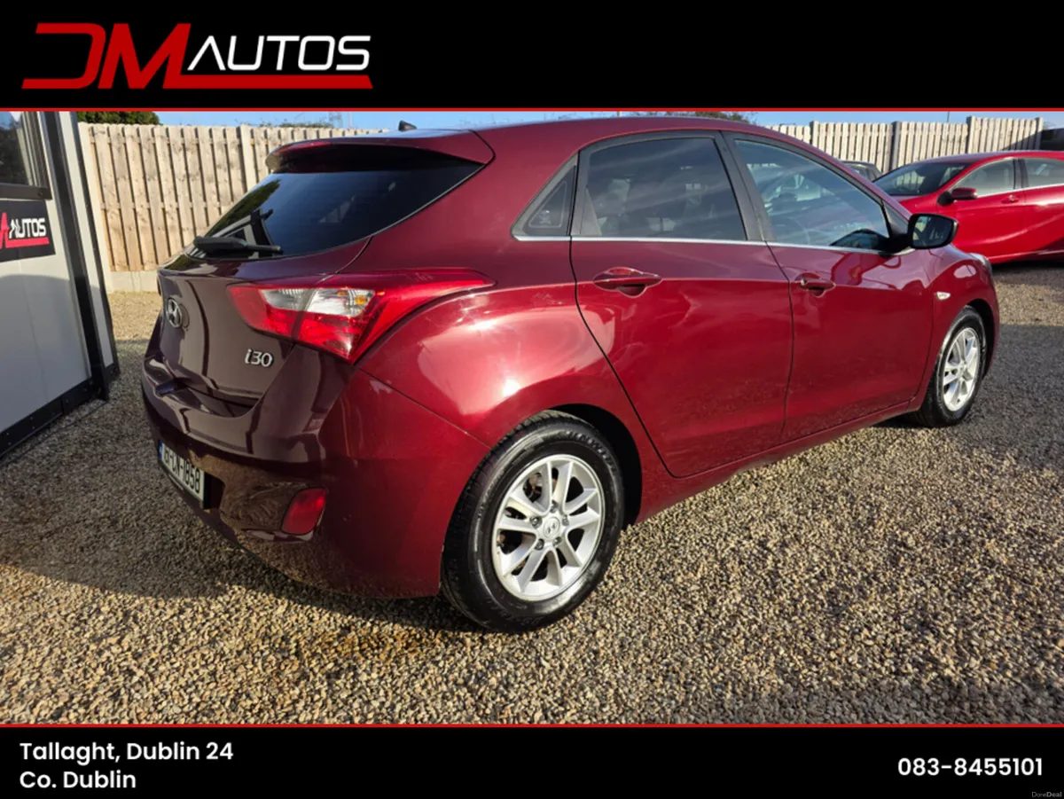 Hyundai i30 SE BLUE DRIVE 110PS 5DR - Image 3