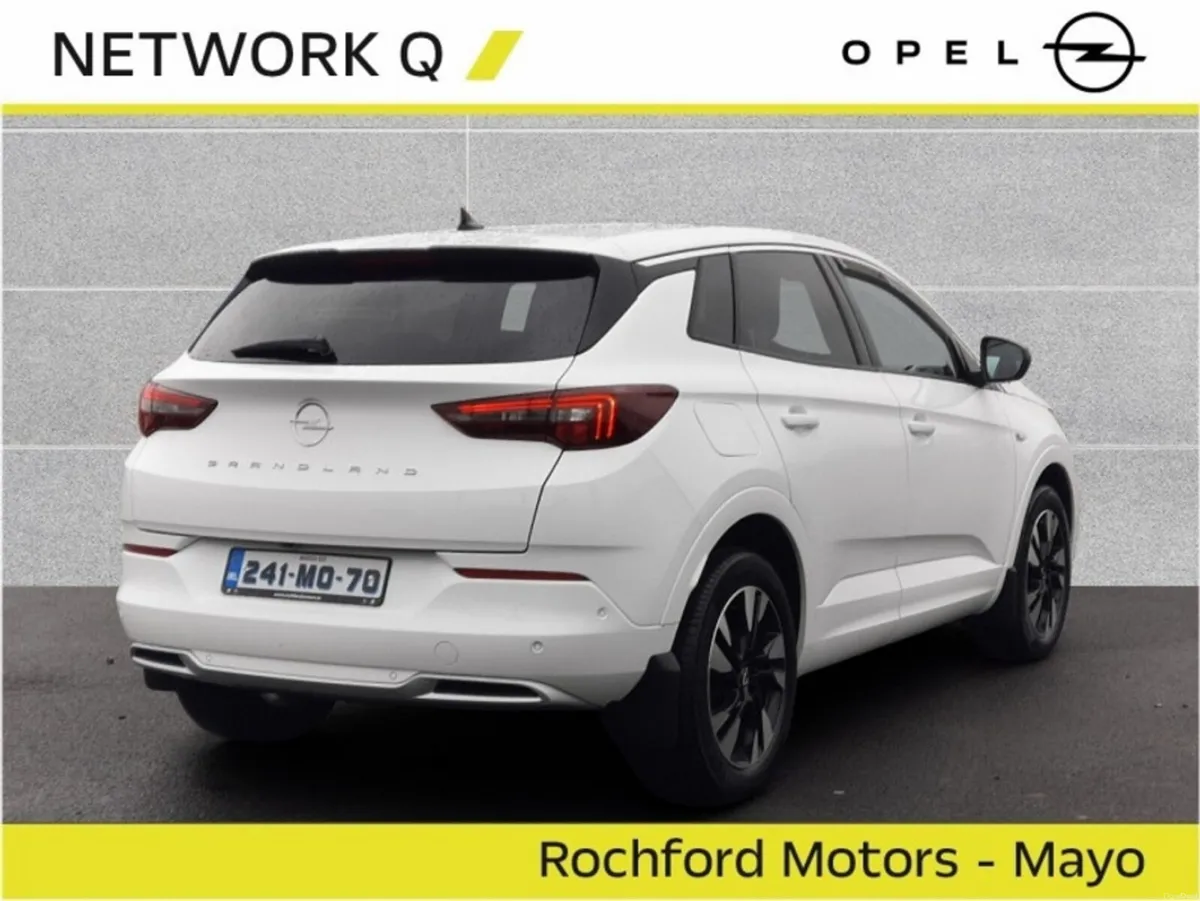 Opel Grandland X Elegance 1.2 130PS  Auto  *** LIK - Image 4