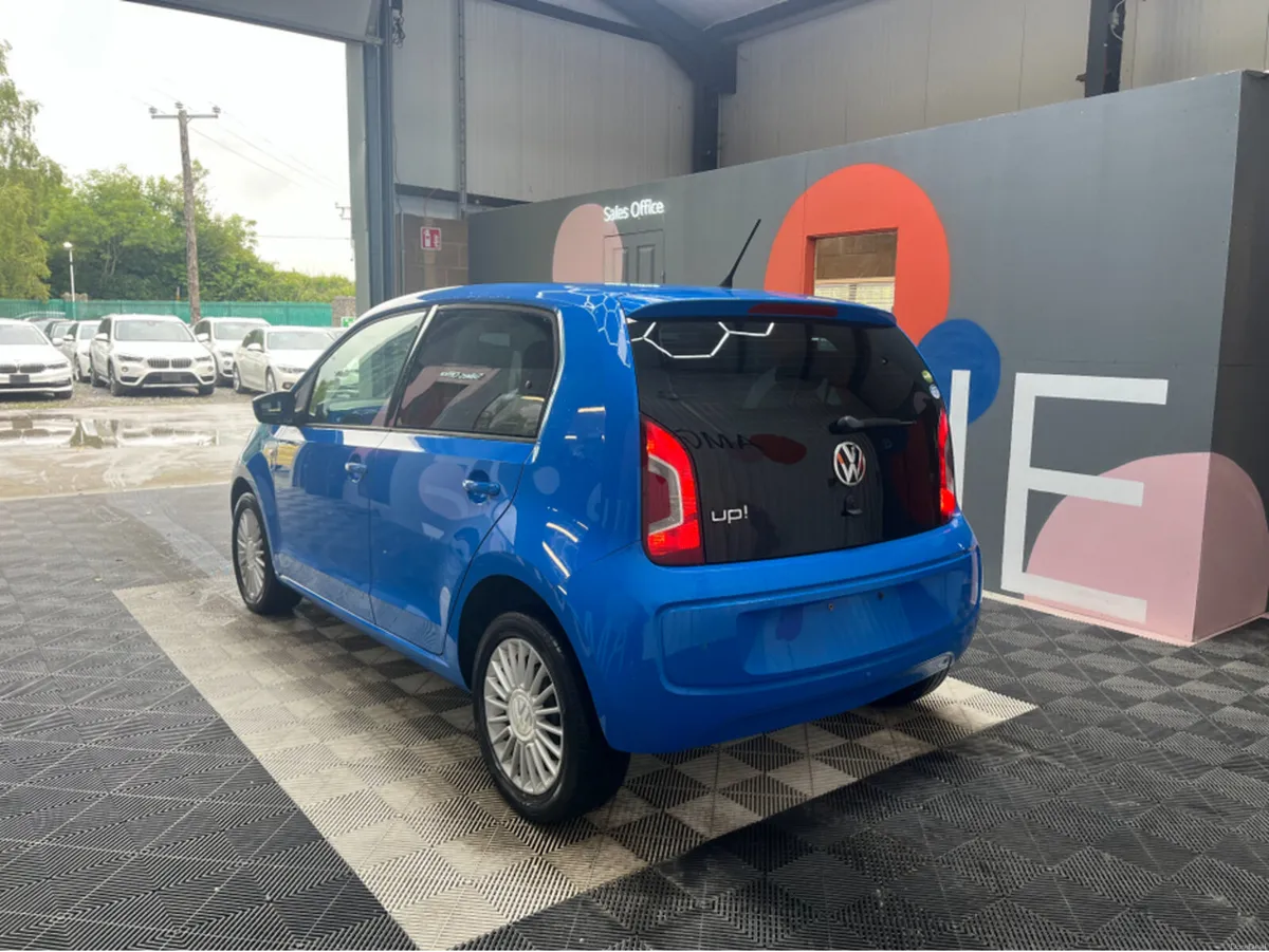 Volkswagen up! ONLY €6950 VW UP 1.0 AUTOMATIC / HE - Image 4