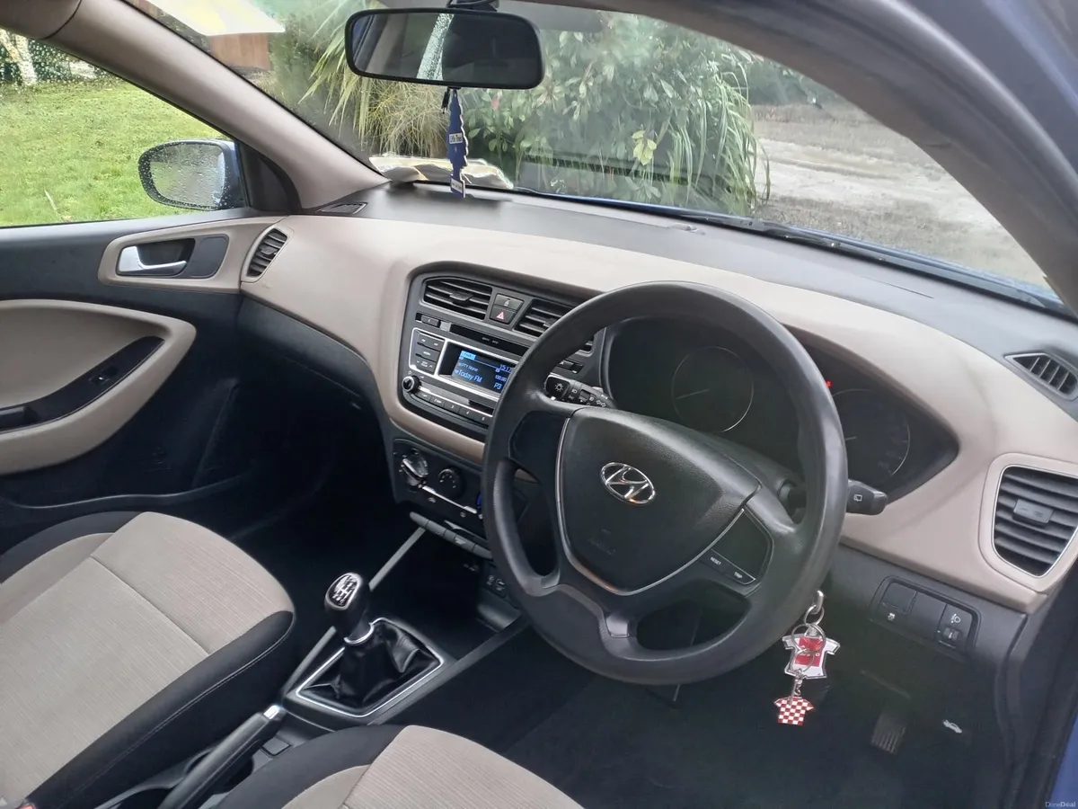Hyundai i20 2015 - Image 4