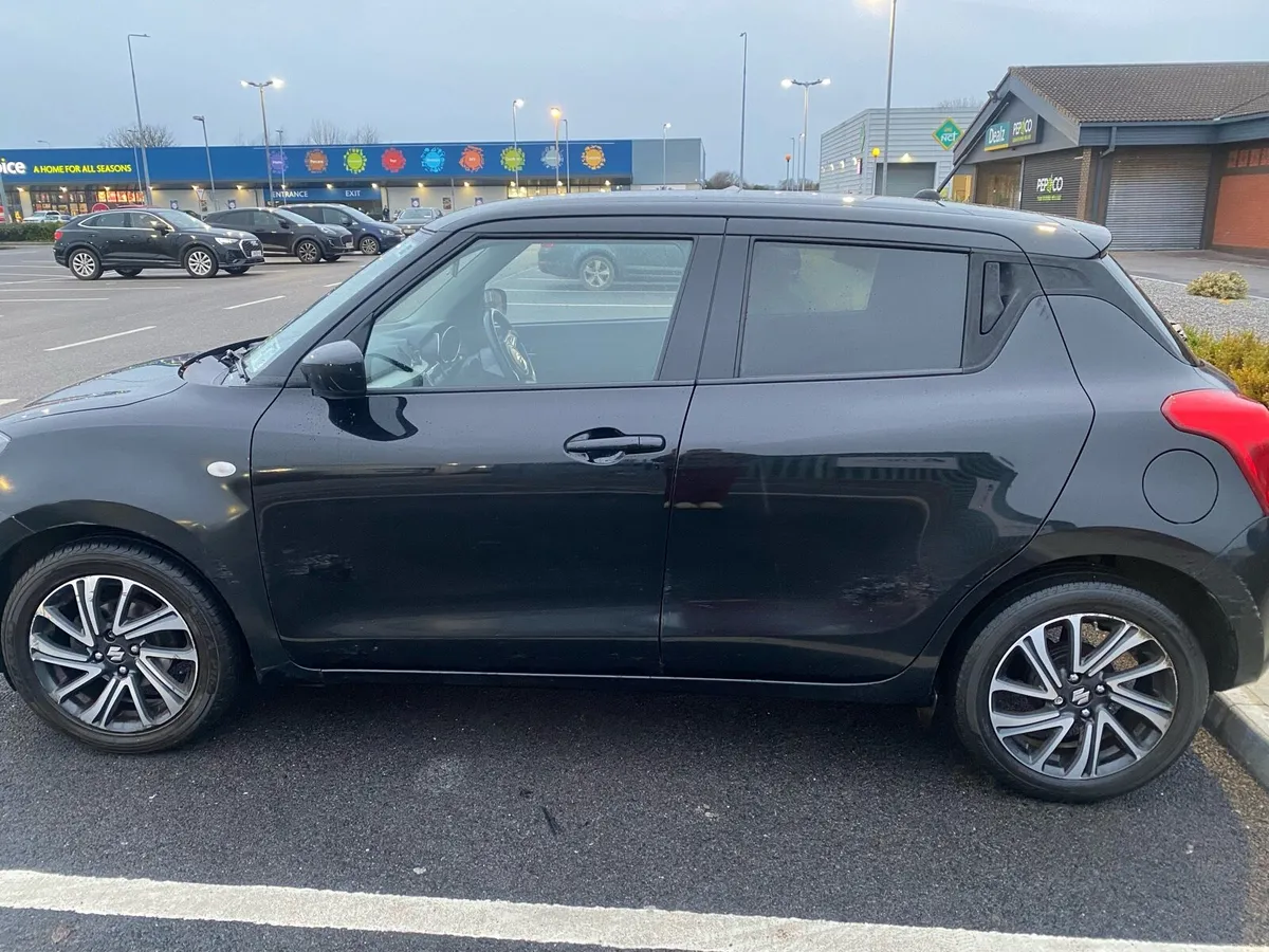 Suzuki Swift 2021 - Image 3