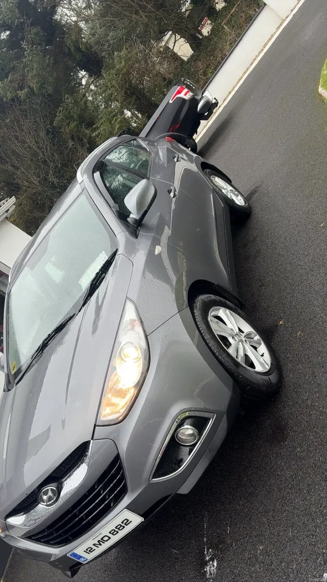Hyundai ix35 - Image 2
