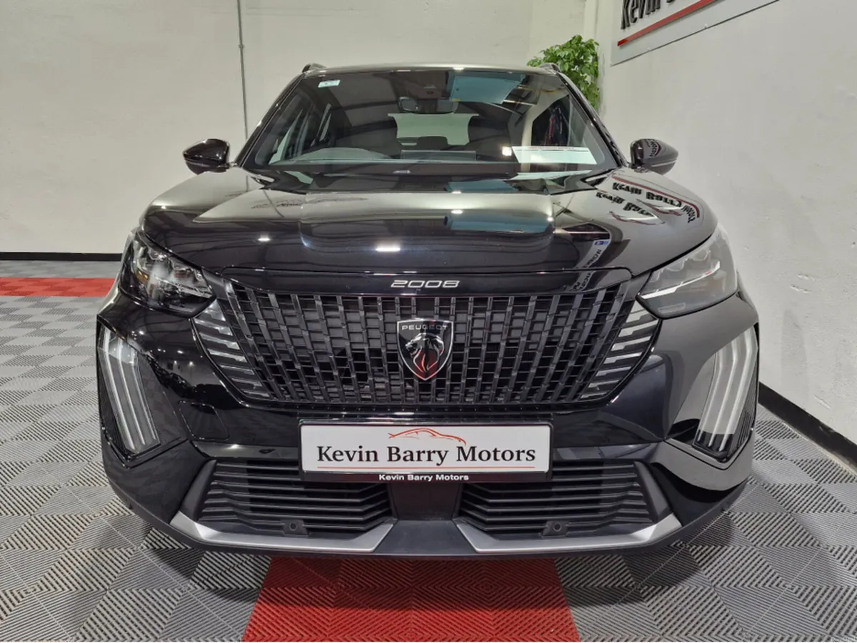 Peugeot 2008 EV GT (50KWH BATTERY) AUTOMATIC **ONE - Image 3