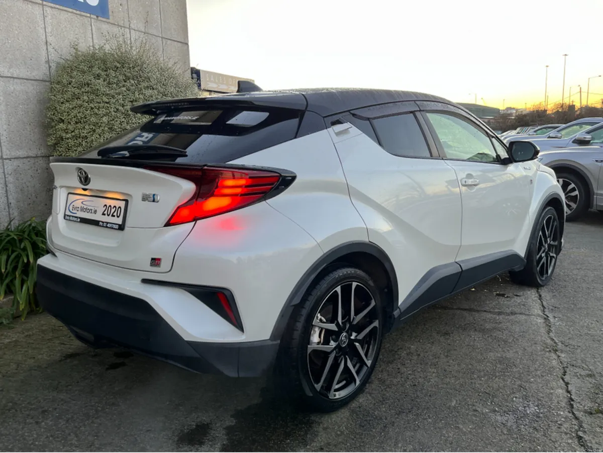 Toyota C-HR GR AUTOMATIC HYBRID 1.8 PETROL //HIGH - Image 4
