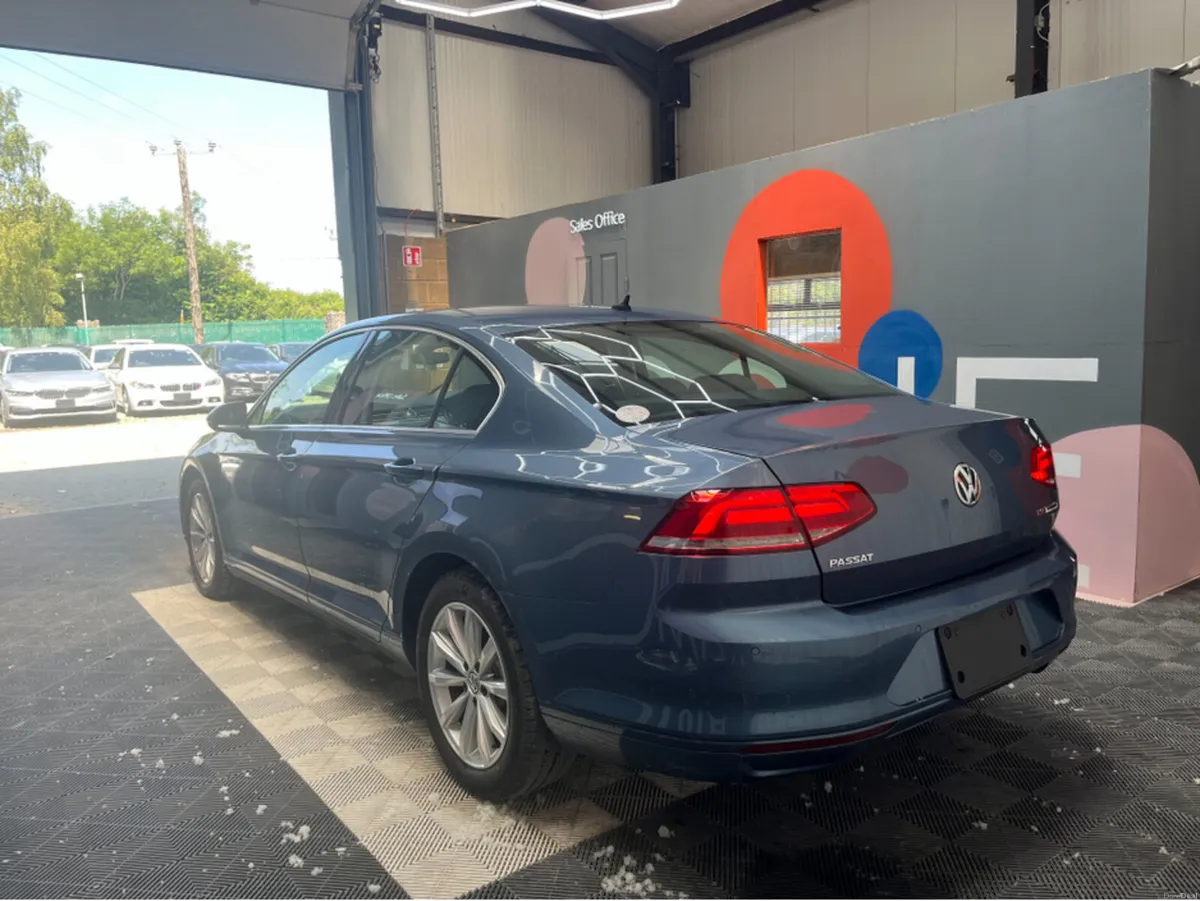 Volkswagen Passat €16950! 2016 Passat Automatic 1. - Image 4