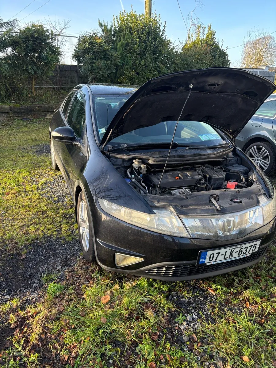 Honda civic - Image 4