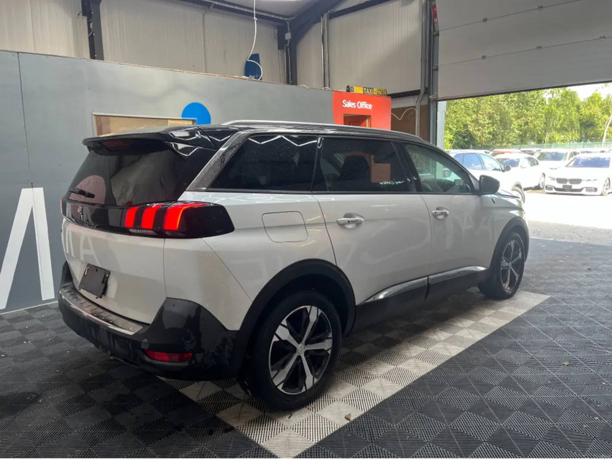 Peugeot 5008 PEUGEOT 5008 AUTOMATIC 7 SEATER 2.0 D - Image 6