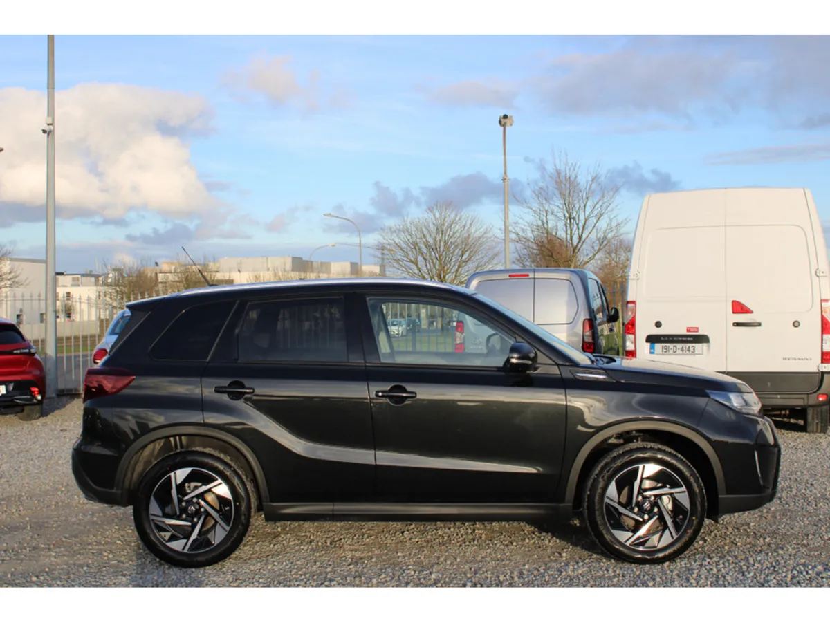Suzuki Vitara 1.5 Ultra Auto *Facelift* *0% Financ - Image 4