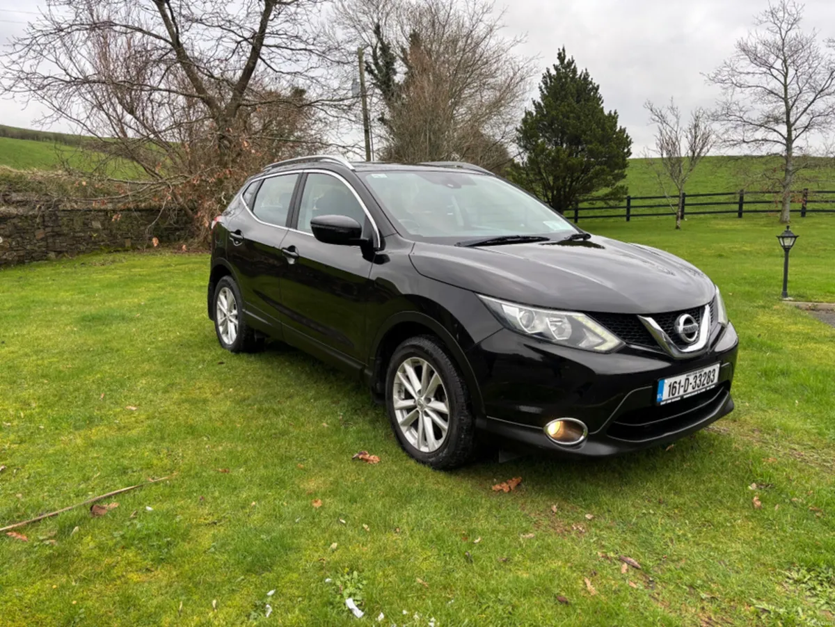 Nissan Qashqai 1.5 SV MY16 E6 4DR - Image 1