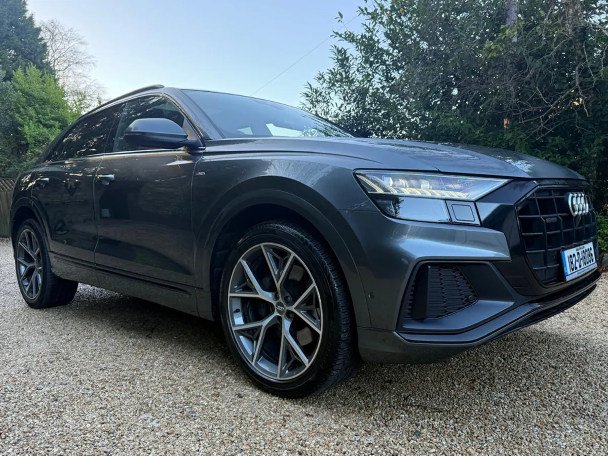 Audi Q8 3.0 TDI 286HP QUATTRO S LINE BLACK EDITION - Image 1