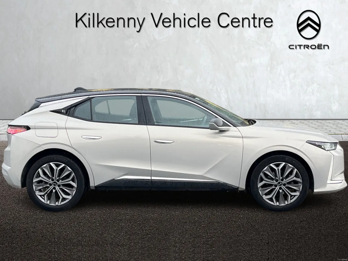 DS Automobiles DS 4 TROCADERO 1.5 130 AUTO 5DR - Image 3