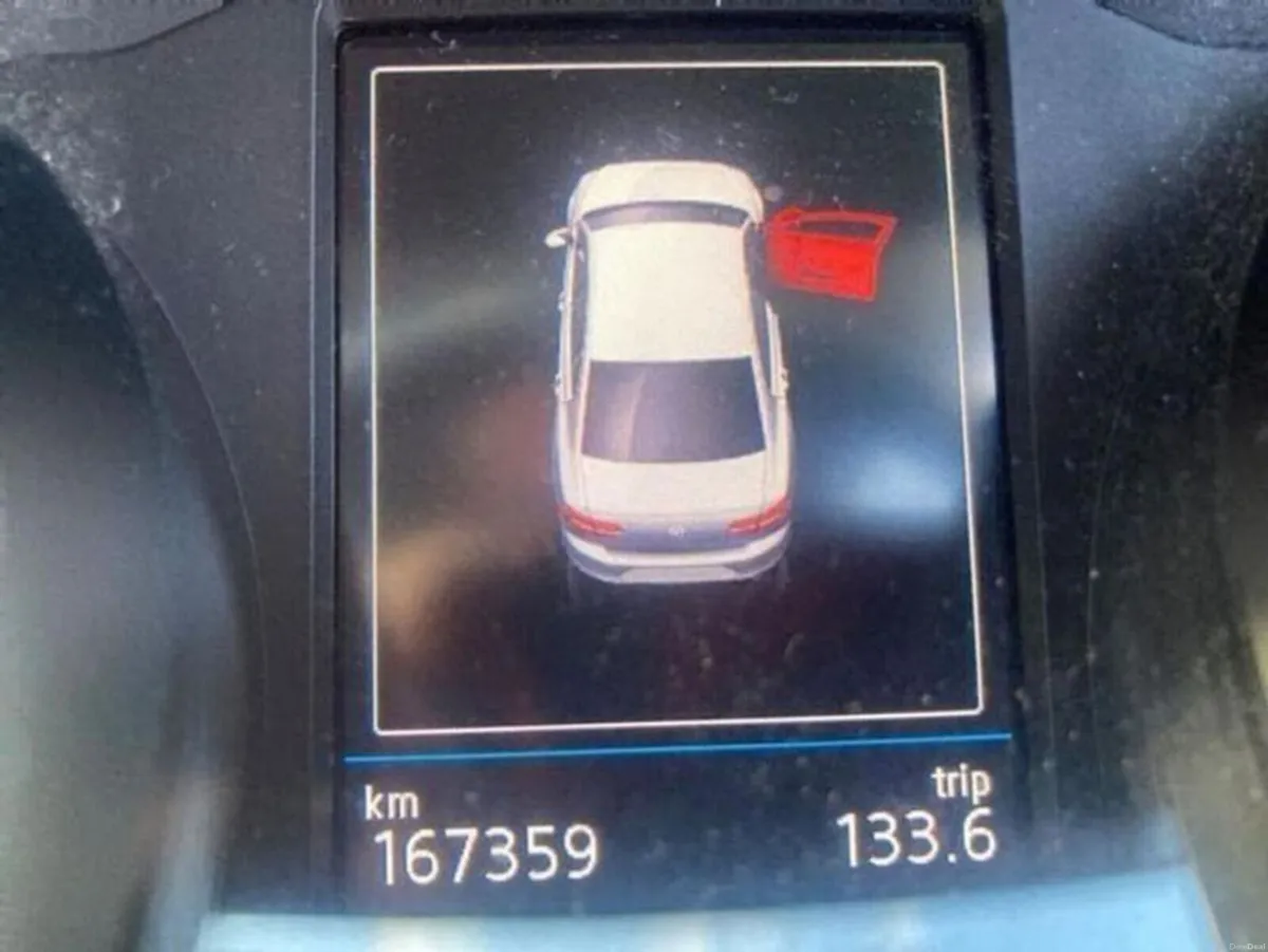 Volkswagen Passat 2.0 Comfortline Saloon Diesel Ma - Image 5