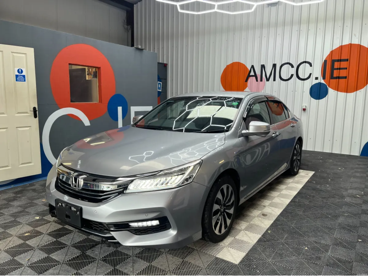 Honda Accord 2.0 HYBRID / 99k KMs / REVERSE CAMERA - Image 3