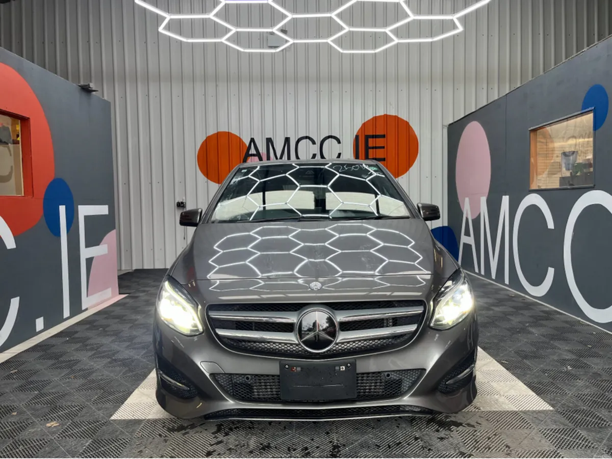 Mercedes-Benz B-Class MERCEDES B180 AUTOMATIC / 63 - Image 2