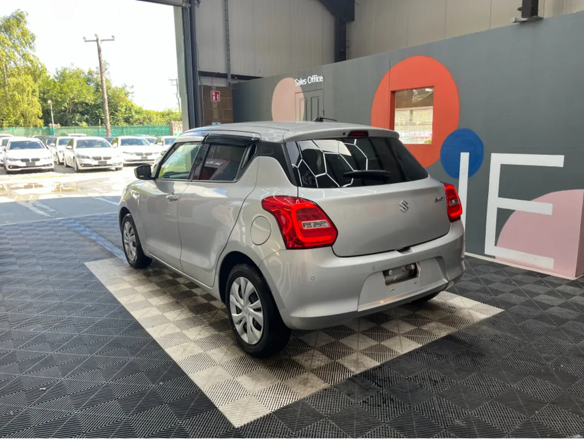 Suzuki Swift SUZUKI SWIFT AUTOMATIC 1.2 PETROL /57 - Image 4