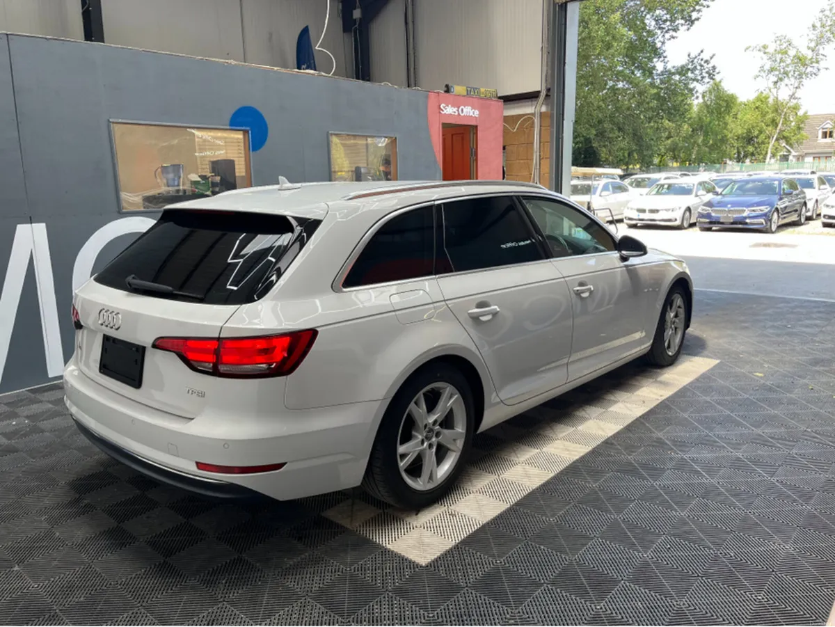 Audi A4 AUDI A4 ESTATE AUTOMATIC 1.4 TFSI / DIGITA - Image 6